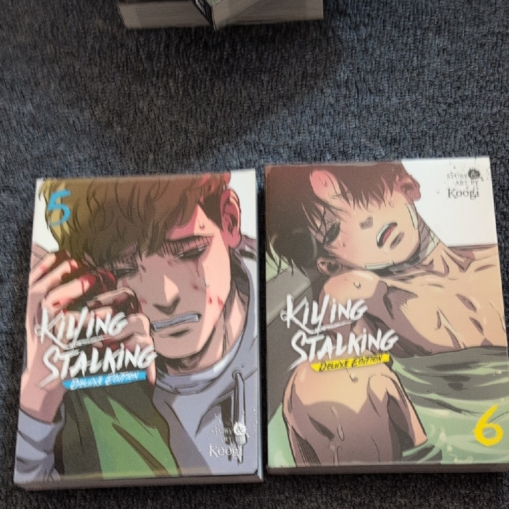 Killing Stalking Deluxe Edition Volumes 5 and 6